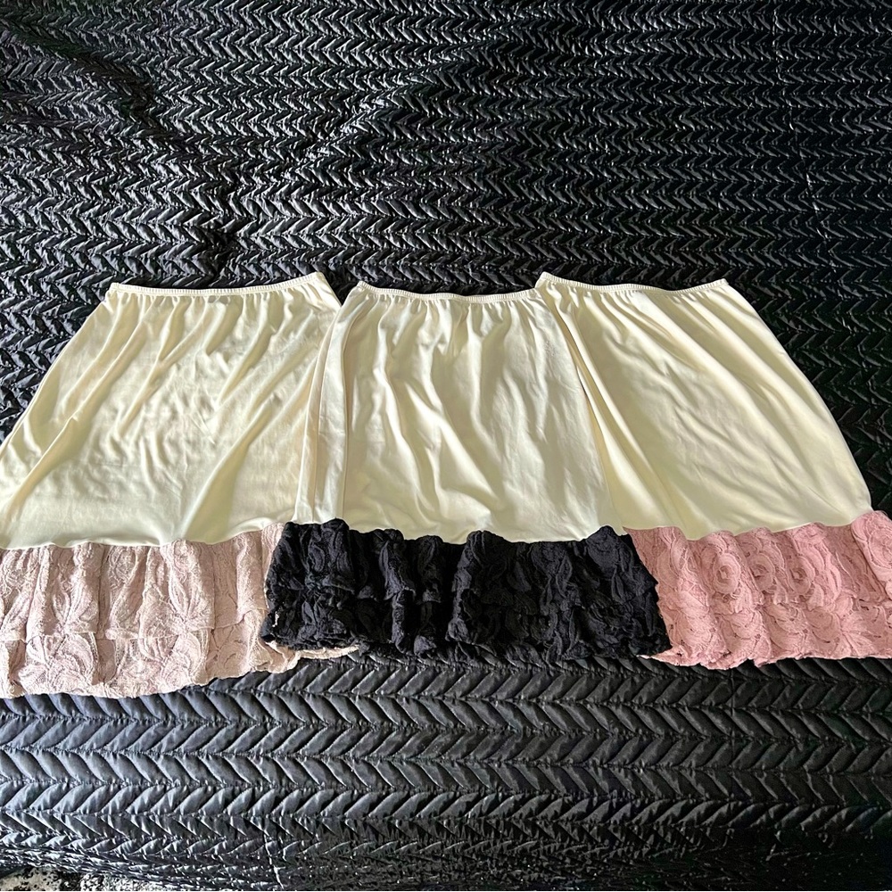 Lace Skirt Extender Slips, Ladies Size S